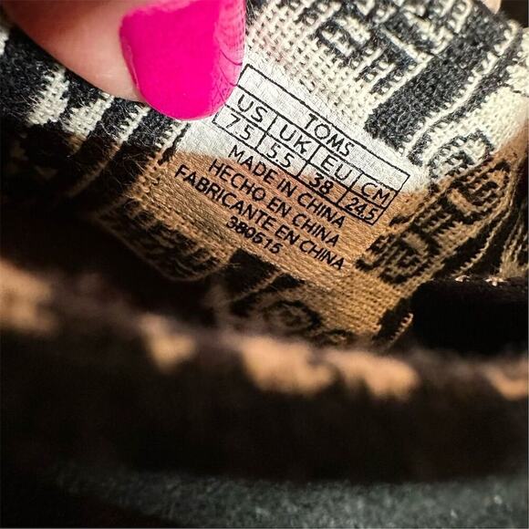 TOMS Women's Desert Wedge Ankle Booties Black Size 7.5 Chukka - Picture 7 of 7